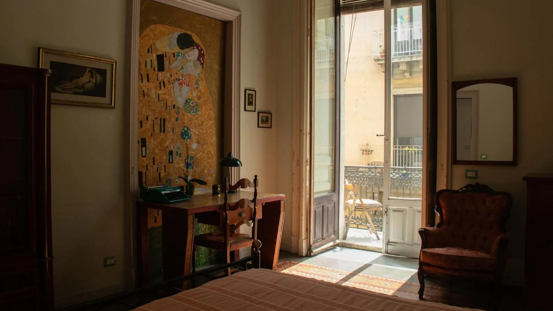 *** Affittacamere Casa Verdi - House of Travelers Catania Italia